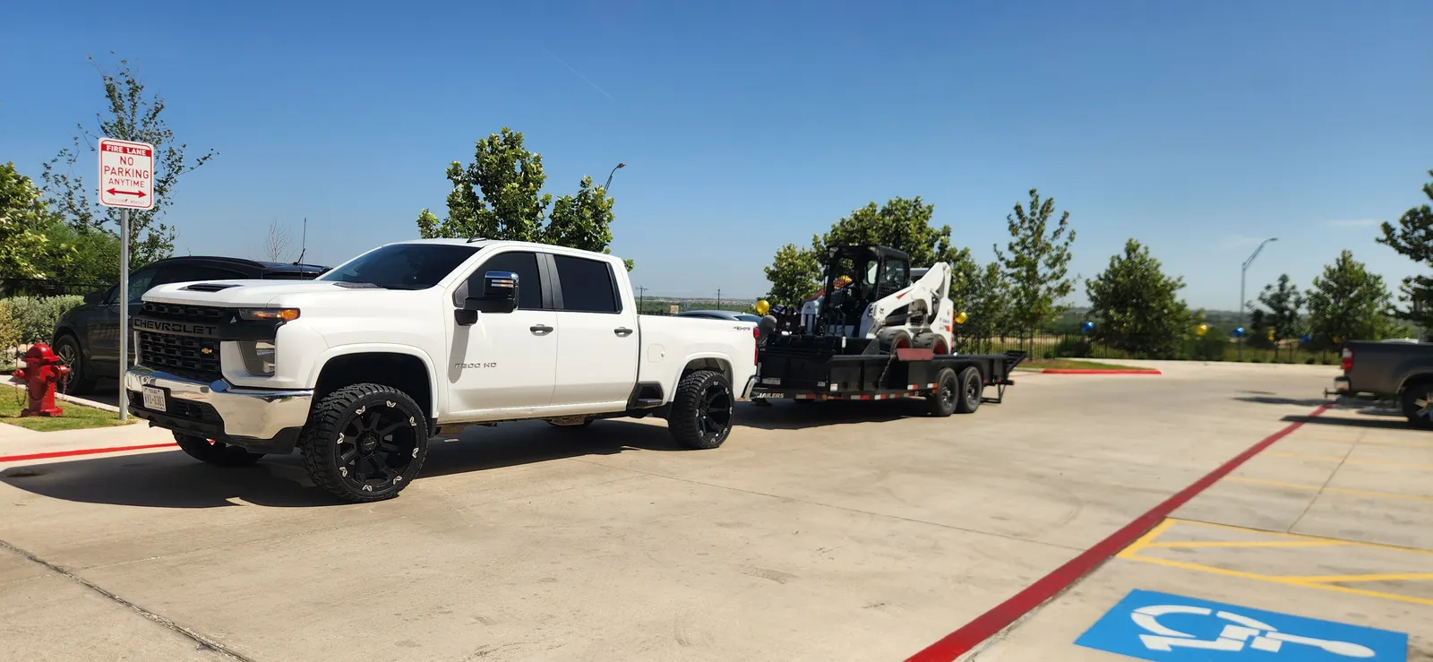 MG Landscapes work trucks and equipment